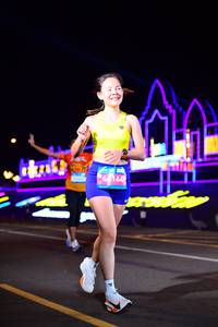 BIB: 46164
                            <button type="button" onclick="openModal(22867101)" class="btn btn-primary btn-sm float-right btn-popup" data-toggle="modal" data-target=".modal-high-quality">
                        <i class="fas fa-shopping-cart"></i> Add to Cart
                    </button>
                                            <button type="button" onclick="isThisMe(22867101, true)" class="btn btn-success btn-sm float-right btn-popup btn-isme hidden" data-toggle="tooltip" data-placement="bottom" title="นี่คือรูปของคุณใช่ไหม คลิกที่นี่เพื่อเอาเข้าอัลบั้ม">
                        <i class="fas fa-plus"></i> Add to album
                    </button>
                    <button type="button" onclick="isThisMe(22867101, false)" class="btn btn-warning btn-sm float-right btn-popup btn-isnotme hidden">
                        <i class="fas fa-ban"></i> Remove from album
                    </button>